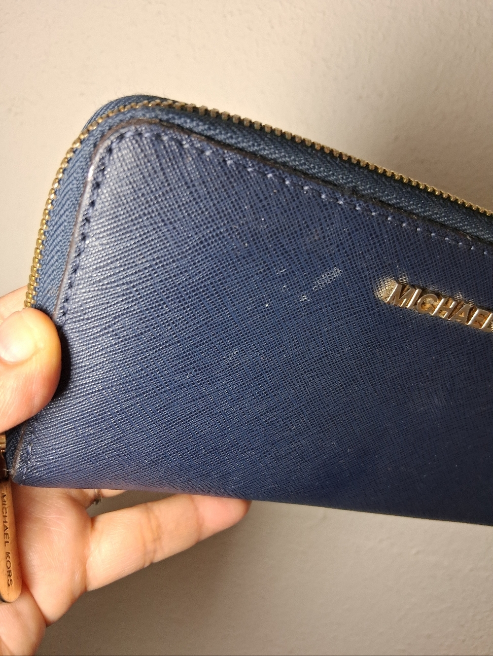 Michael Kors Long Navy Blue Zipper Wallet - Picture 2 of 6
